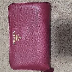 Used PRADA saffiano pink zip wallet with original box and cards